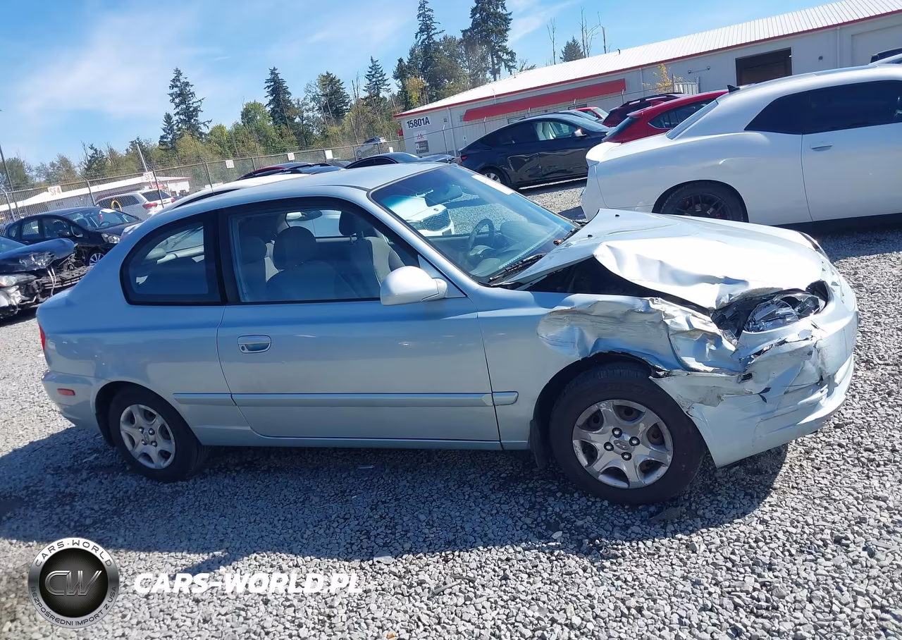 2005 Hyundai Accent Gls-Gt VIN:KMHCG35C85U333121 - 13