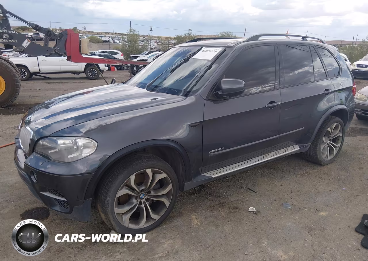 2013 BMW X5 xDrive50I VIN:5UXZV8C56DL899268 - 2