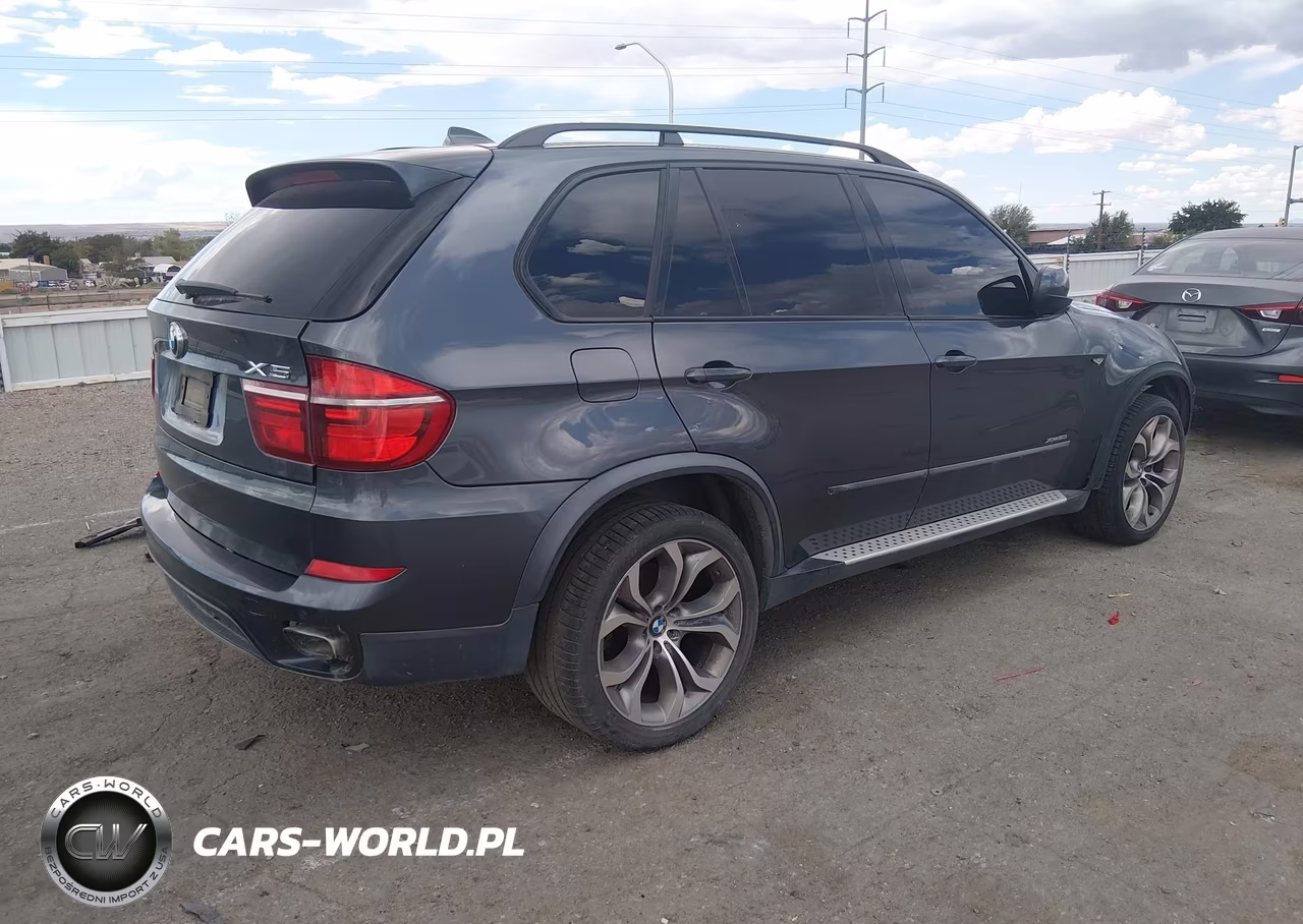 2013 BMW X5 xDrive50I VIN:5UXZV8C56DL899268 - 4