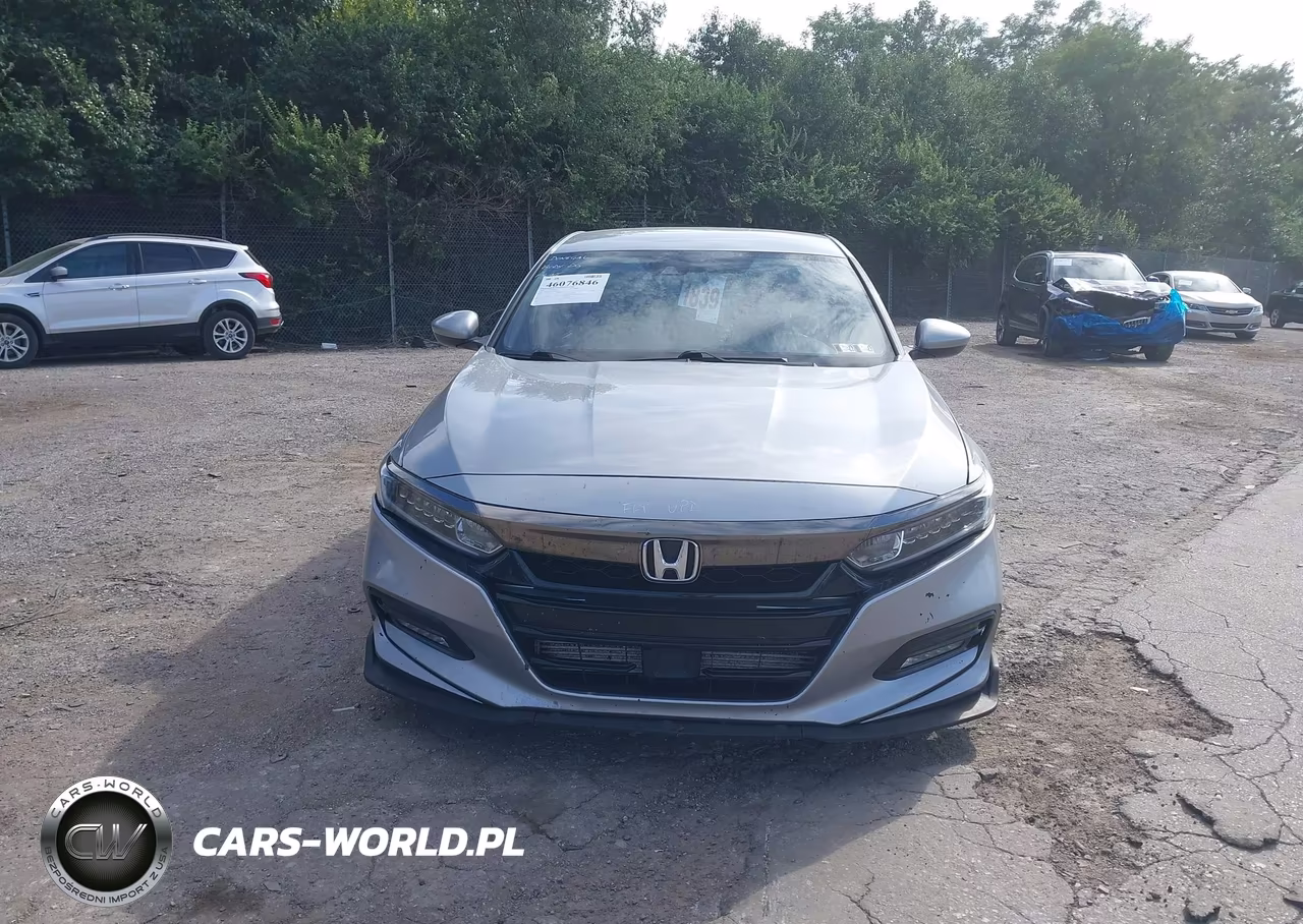 2018 Honda Accord Sport VIN:1HGCV1F38JA028552 - 13