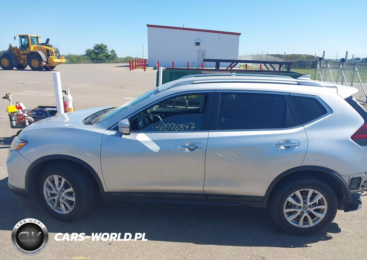 2018 Nissan Rogue Sv VIN:5N1AT2MV2JC710932 - 15