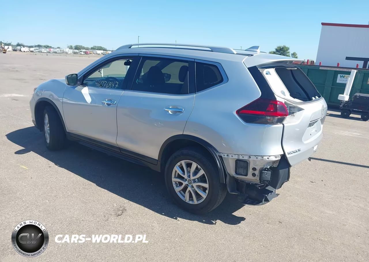 2018 Nissan Rogue Sv VIN:5N1AT2MV2JC710932 - 3