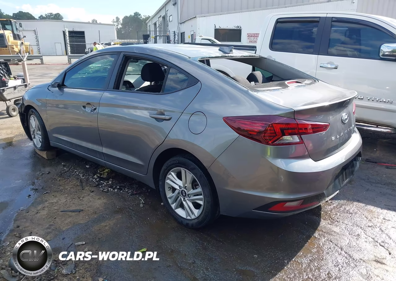 2020 Hyundai Elantra Sel VIN:5NPD84LF6LH545435 - 3