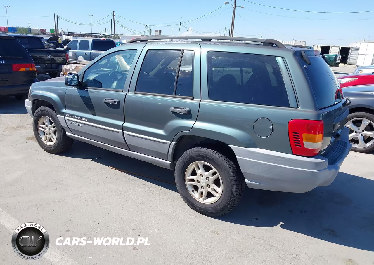 2002 Jeep Grand Cherokee Laredo VIN:1J4GW48S42C285422 - 3