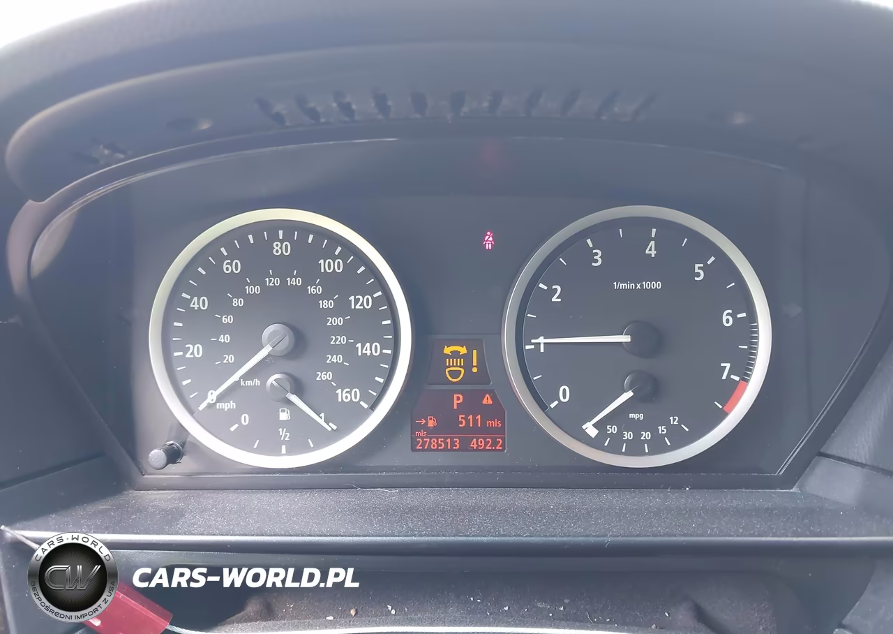 2007 BMW 530I VIN:WBANE73557CM49056 - 7