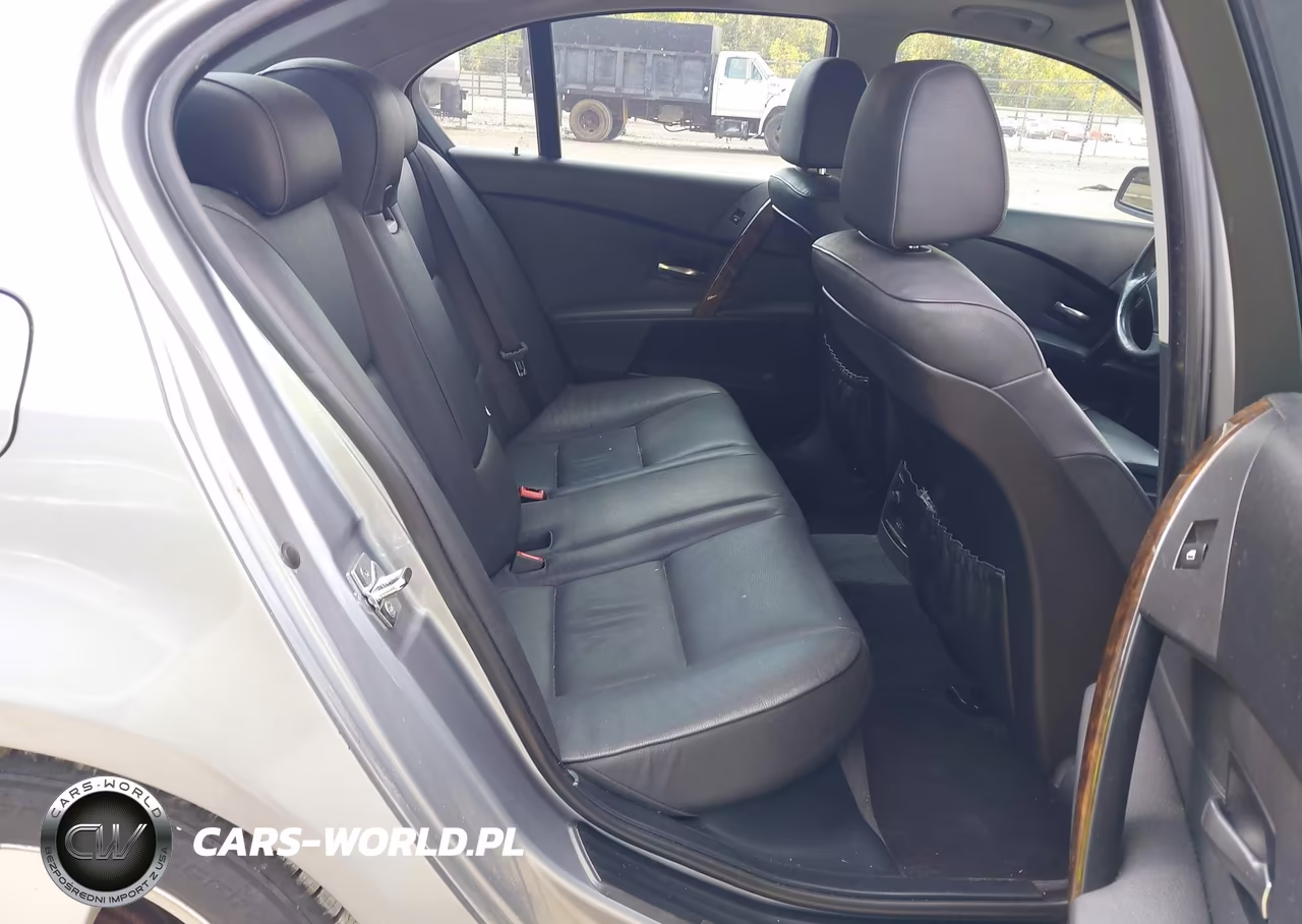 2007 BMW 530I VIN:WBANE73557CM49056 - 8