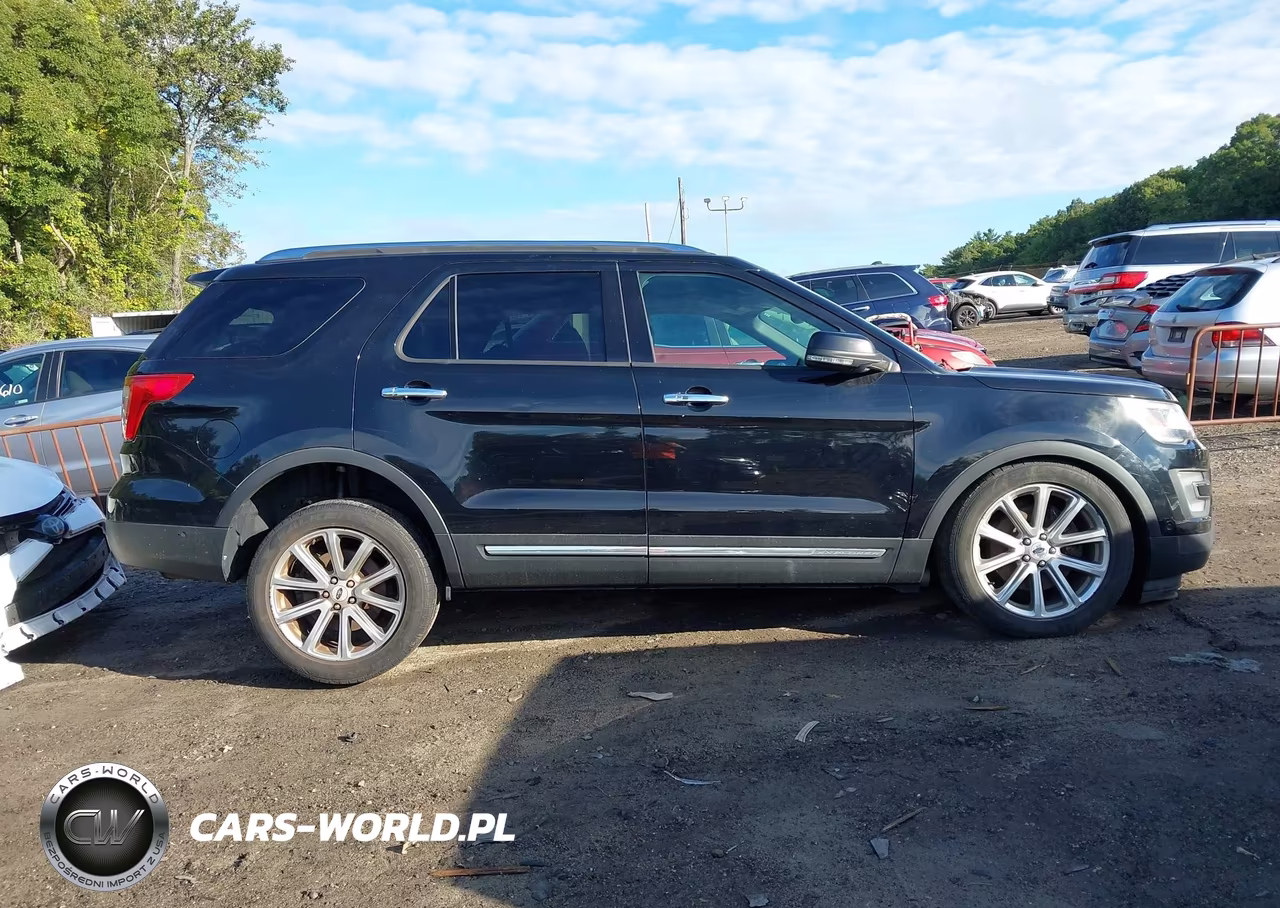 2017 Ford Explorer Limited VIN:1FM5K8F87HGE26312 - 14