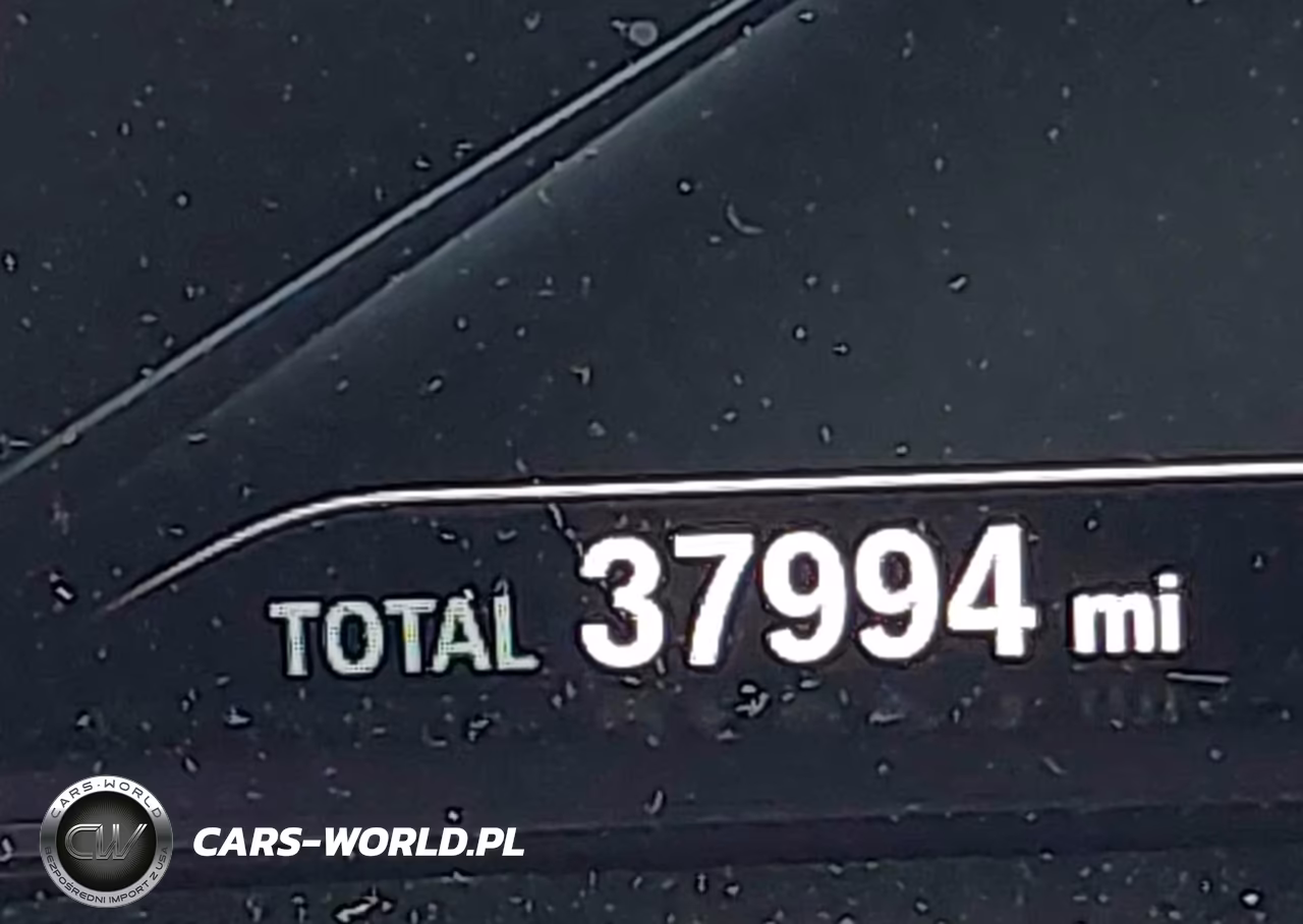 2018 BMW X3 xDrive30I VIN:5UXTR9C51JLC75635 - 17