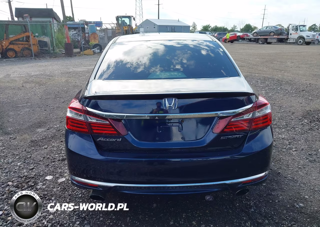 2017 Honda Accord Sport VIN:1HGCR2F55HA012198 - 17