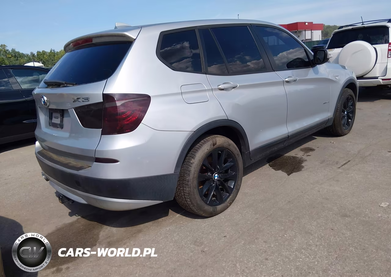 2013 BMW X3 xDrive28I VIN:5UXWX9C55D0A21323 - 4