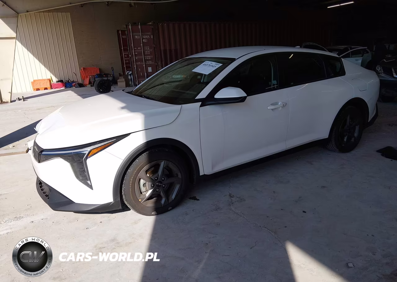 2025 Kia K4 Lxs VIN:3KPFT4DE6SE183400 - 2