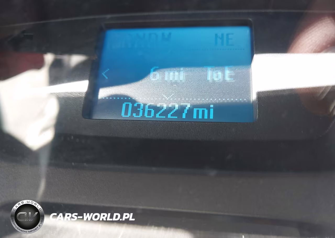 2016 Ford Transit-150 Xlt VIN:1FMZK1YM8GKA80589 - 16