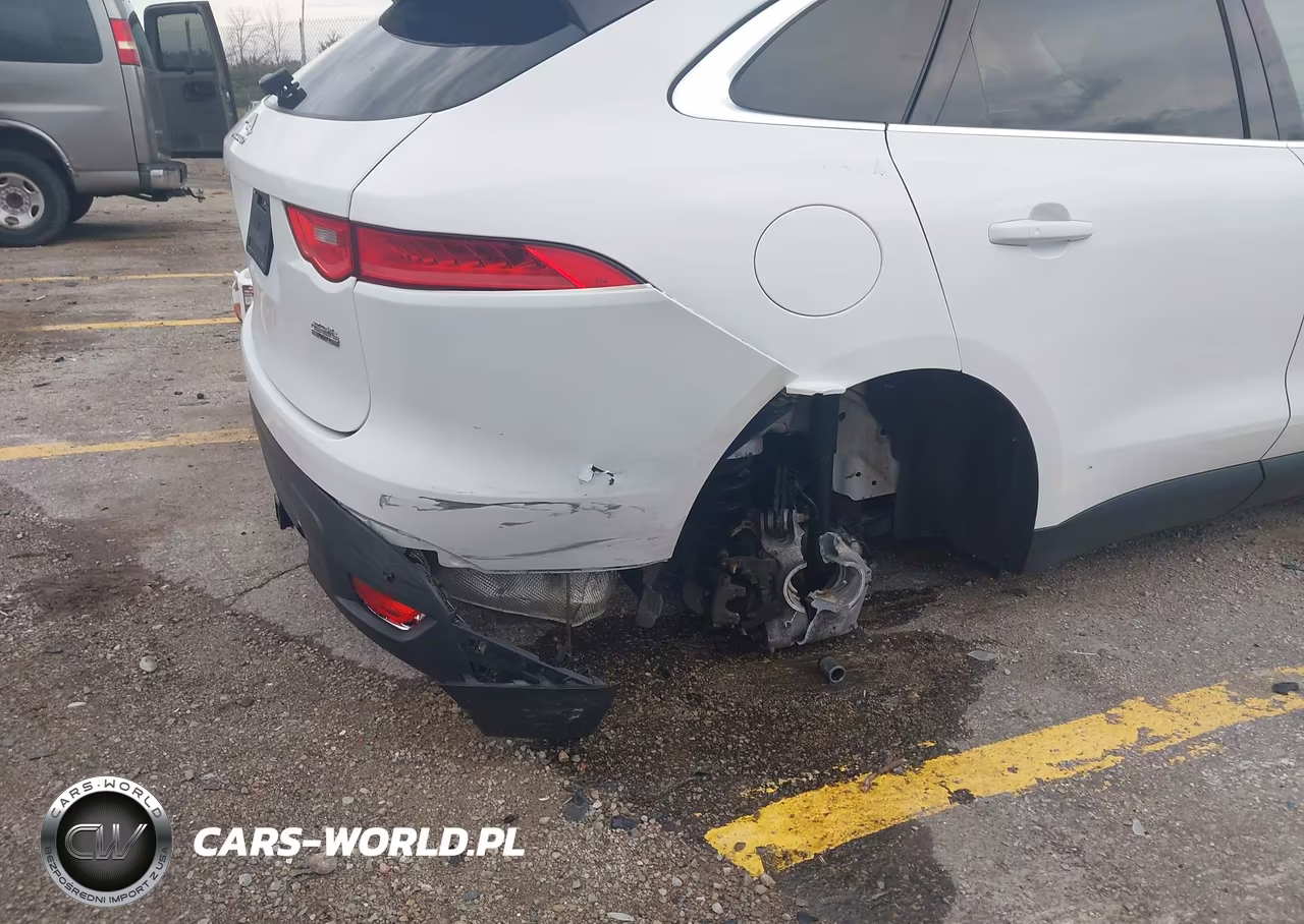 2018 Jaguar F-Pace 25T Prestige VIN:SADCK2FX7JA283293 - 6
