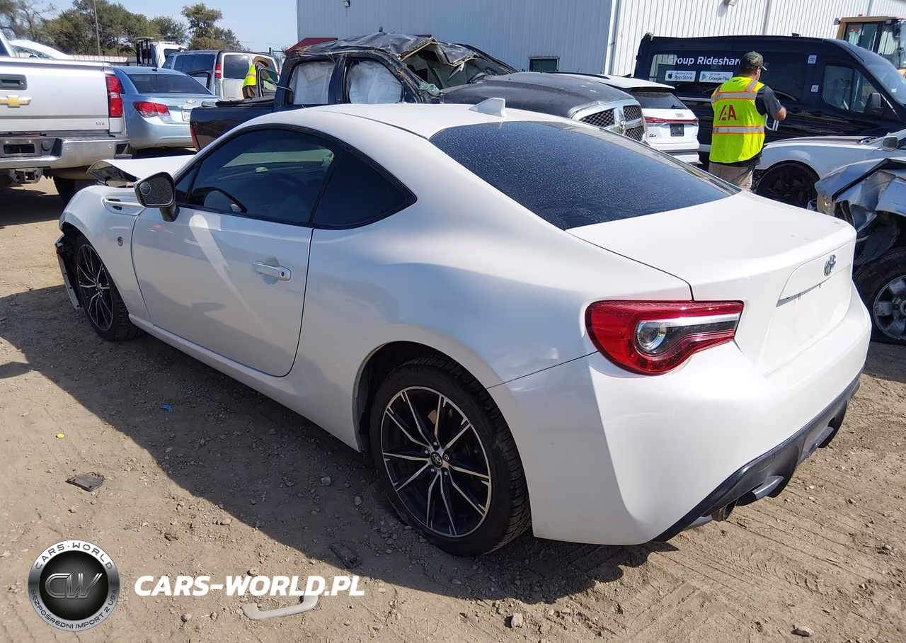 2020 Toyota 86 VIN:JF1ZNAA17L8752571 - 3