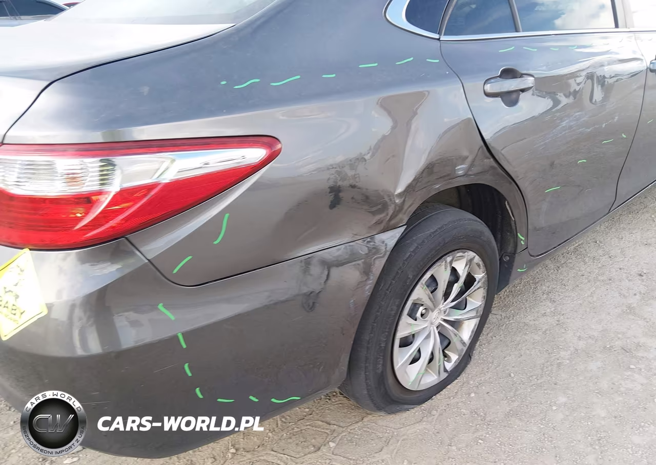 2015 Toyota Camry Le VIN:4T4BF1FK7FR499954 - 21