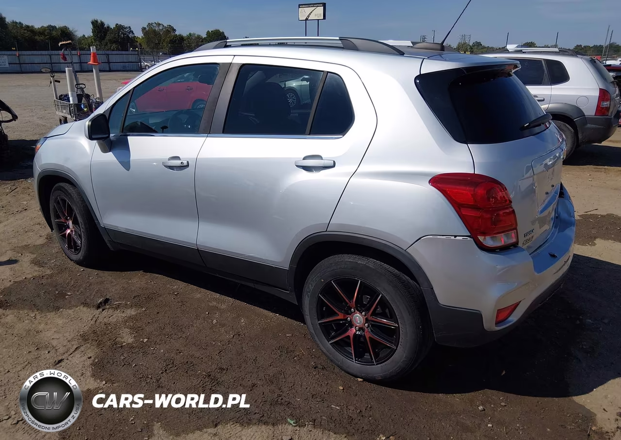 2020 Chevrolet Trax Fwd Lt VIN:3GNCJLSB1LL311087 - 3