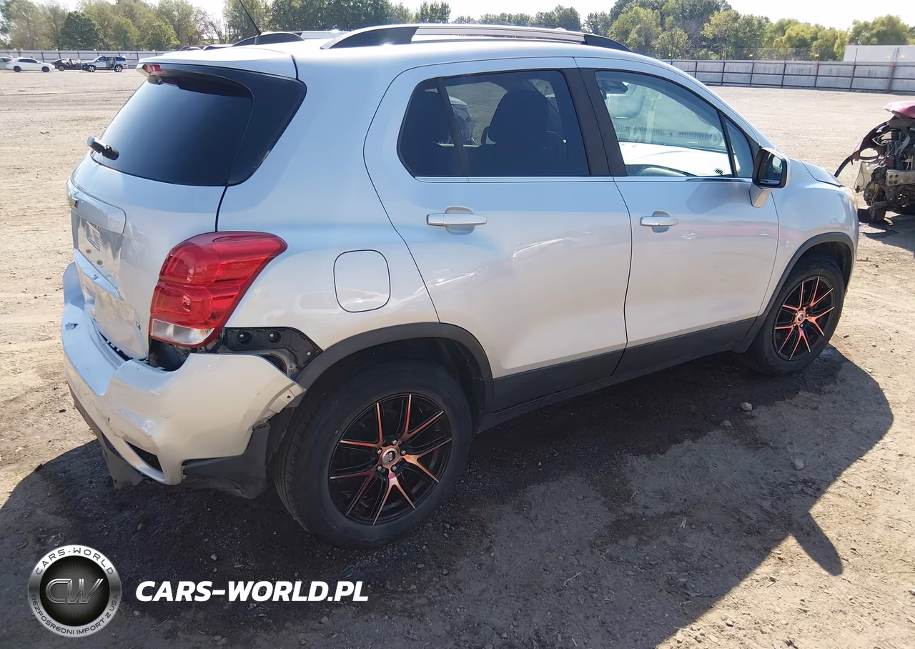 2020 Chevrolet Trax Fwd Lt VIN:3GNCJLSB1LL311087 - 4