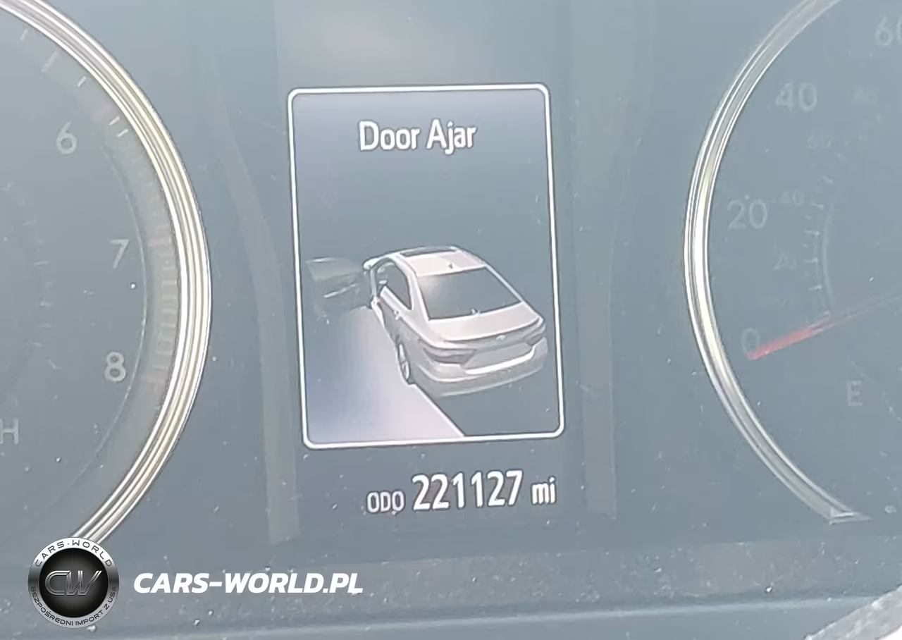 2015 Toyota Camry Se VIN:4T1BF1FK7FU877751 - 15