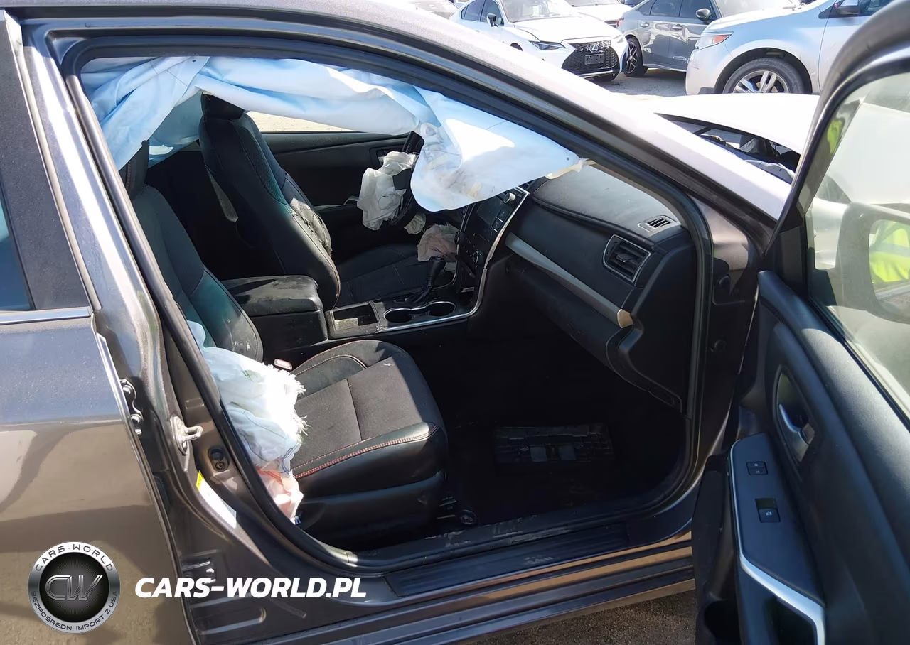 2015 Toyota Camry Se VIN:4T1BF1FK7FU877751 - 5