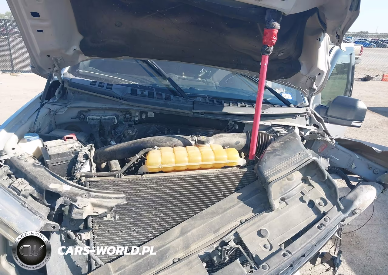2018 Ford F-150 Xlt VIN:1FTEW1EG3JKD43472 - 10