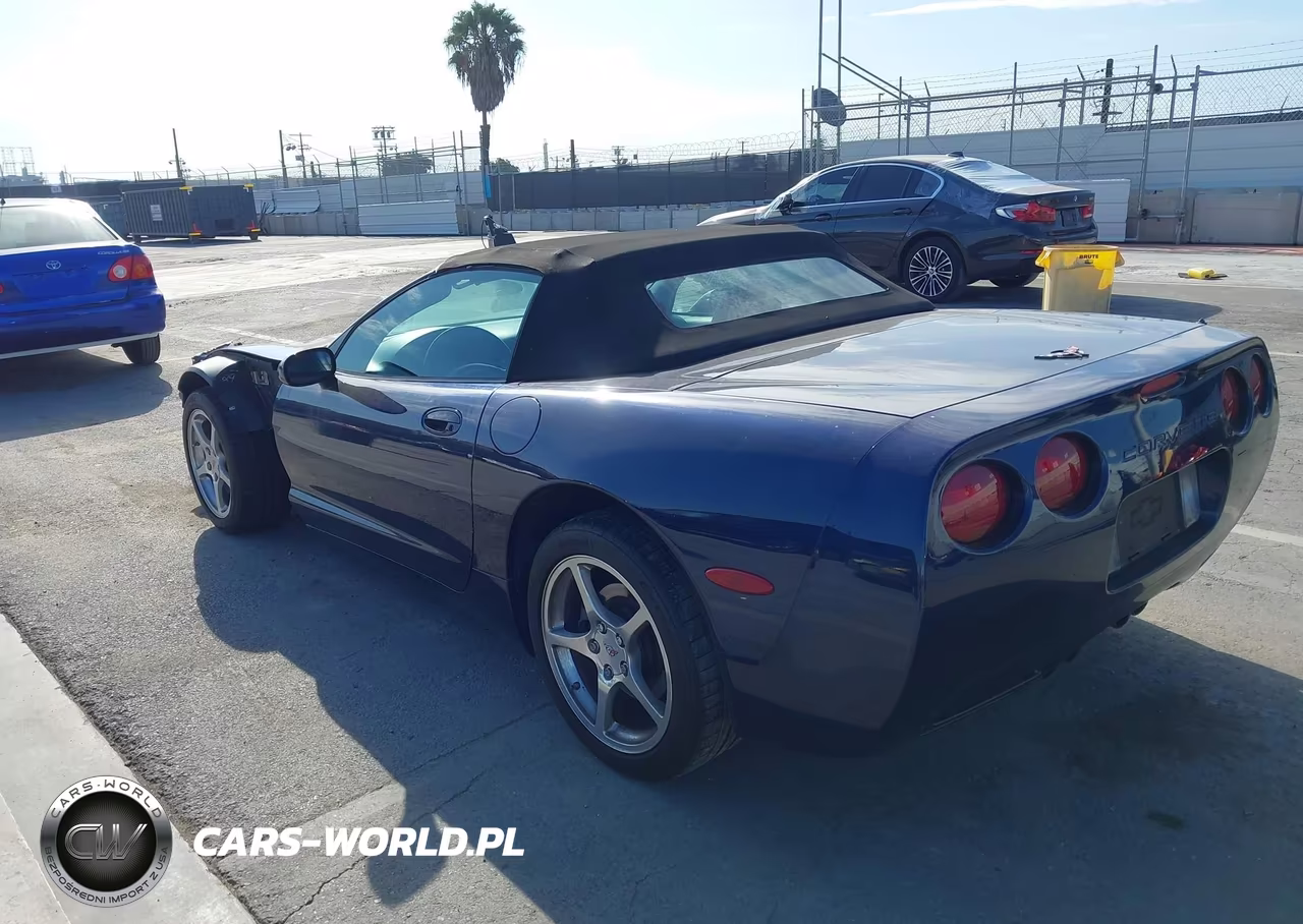 2001 Chevrolet Corvette VIN:1G1YY32G415110814 - 3