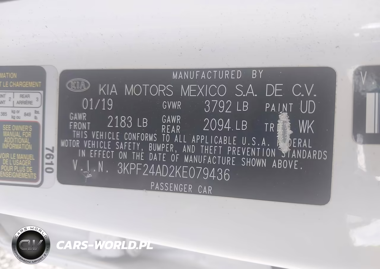 2019 Kia Forte Lxs VIN:3KPF24AD2KE079436 - 9