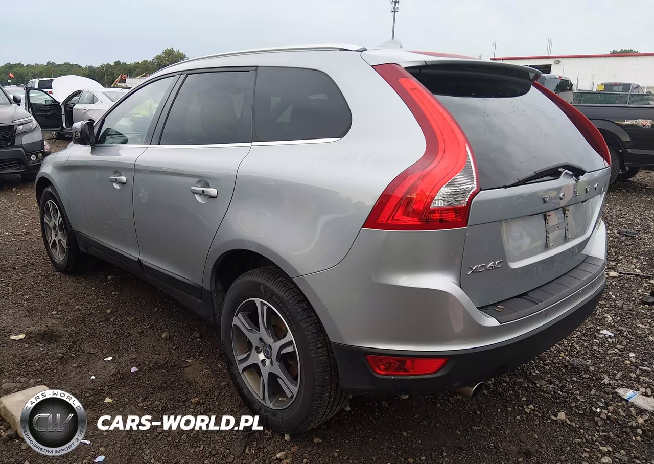 2013 Volvo Xc60 T6 VIN:YV4902DZXD2432498 - 3