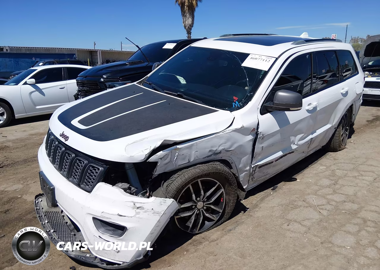 2018 Jeep Grand Cherokee Trailhawk 4X4 VIN:1C4RJFLG2JC427230 - 2