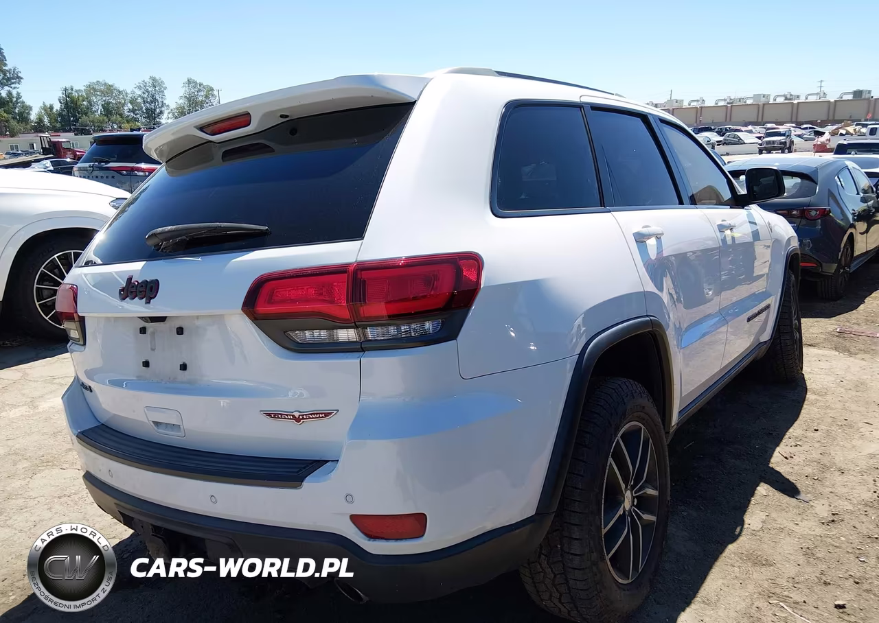 2018 Jeep Grand Cherokee Trailhawk 4X4 VIN:1C4RJFLG2JC427230 - 4