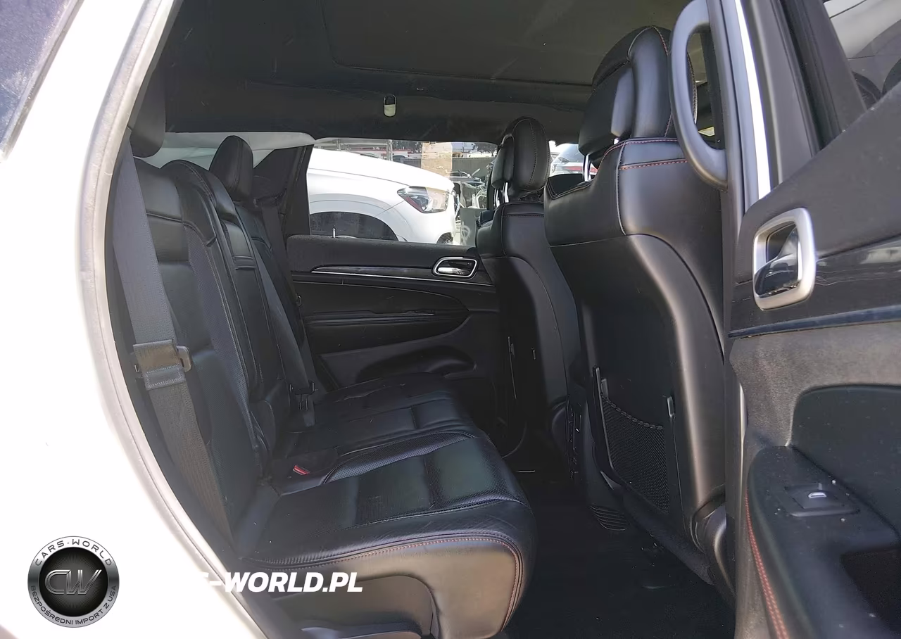 2018 Jeep Grand Cherokee Trailhawk 4X4 VIN:1C4RJFLG2JC427230 - 8