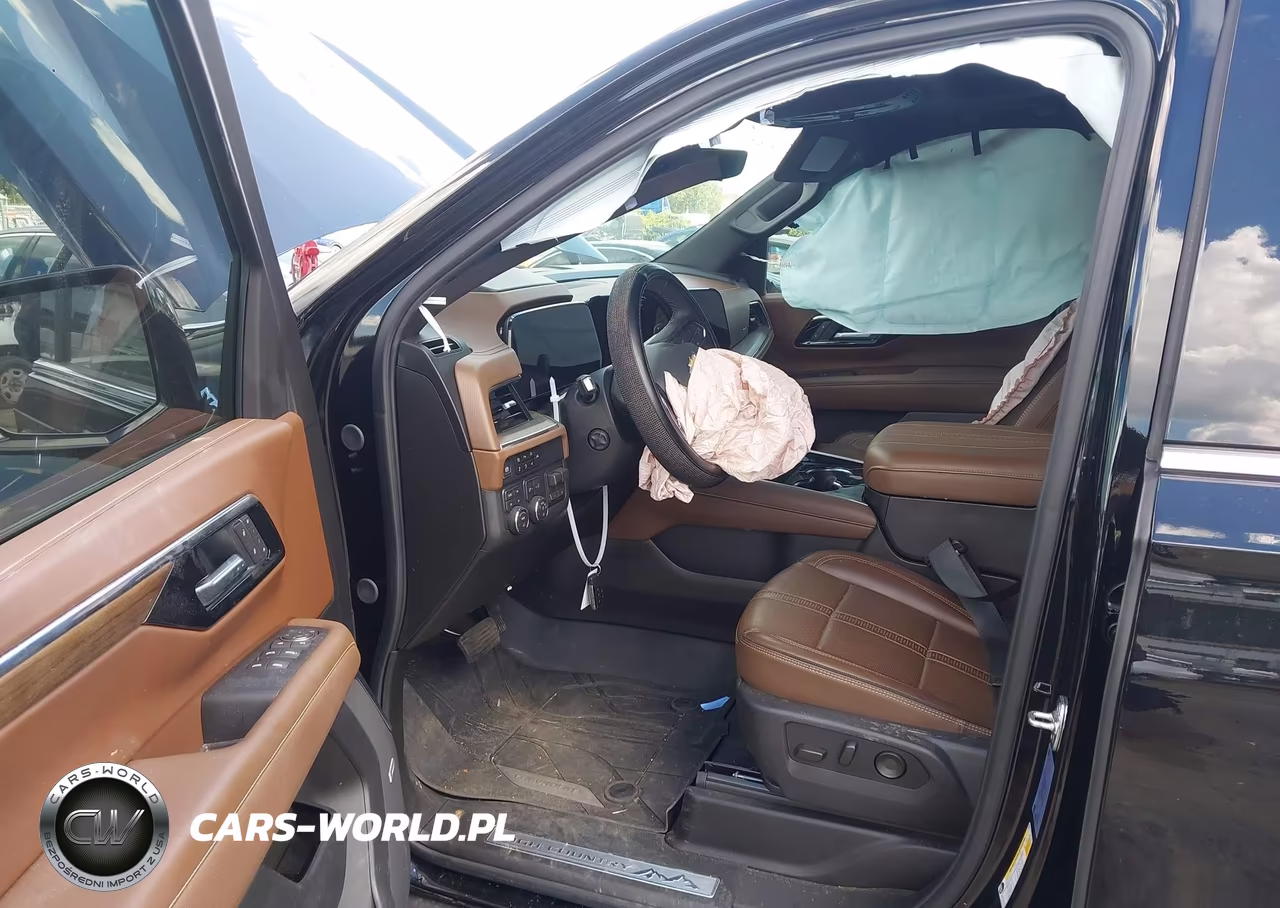 2025 Chevrolet Suburban 4Wd High Country VIN:1GNS6GRL3SR390949 - 5