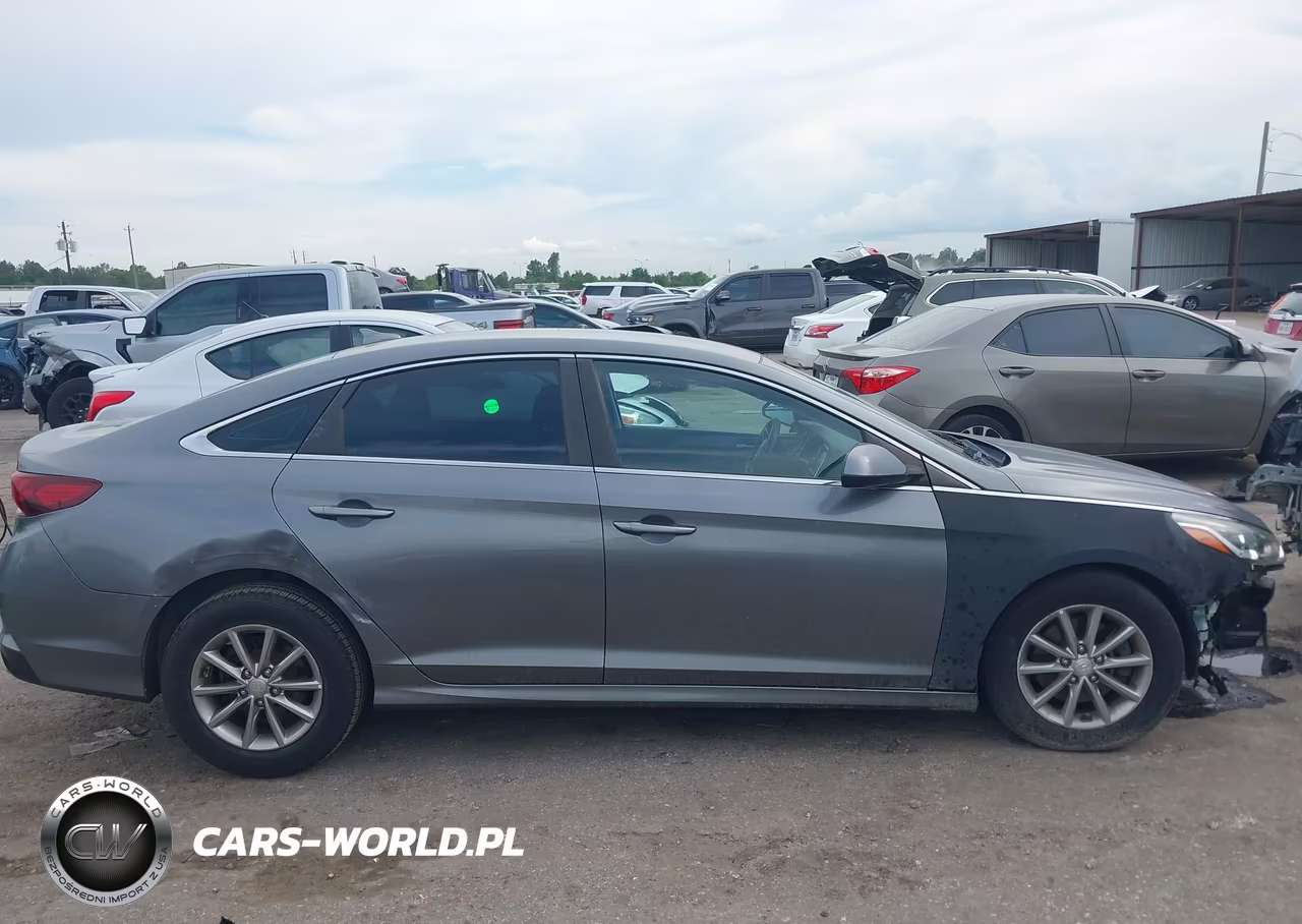 2018 Hyundai Sonata Se VIN:5NPE24AF7JH638177 - 13