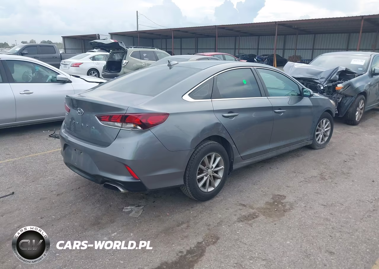 2018 Hyundai Sonata Se VIN:5NPE24AF7JH638177 - 4
