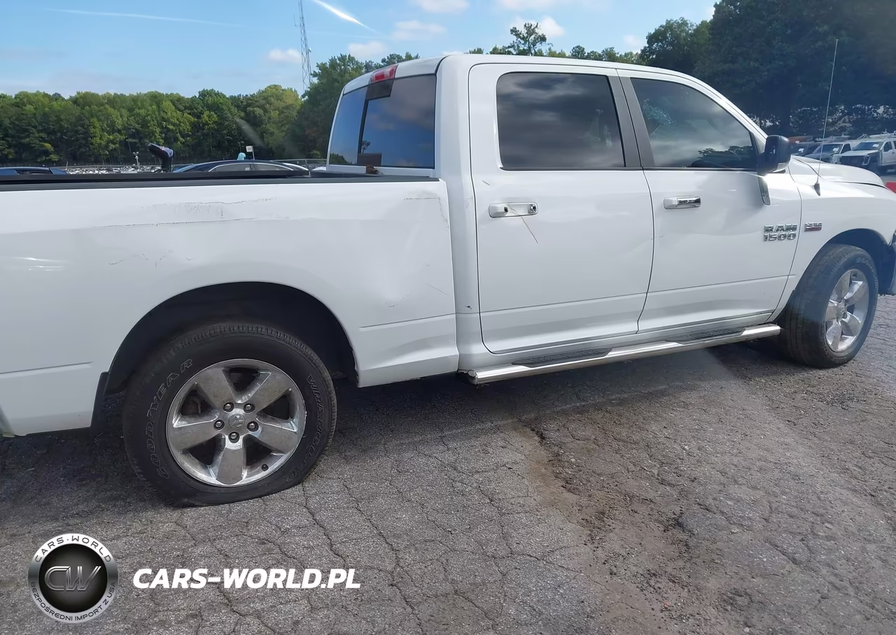 2018 Ram 1500 Big Horn 4X2 6'4 Box VIN:1C6RR6TT2JS119039 - 12