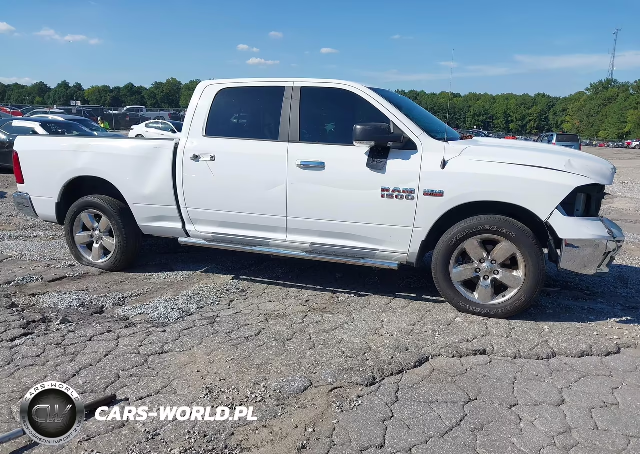 2018 Ram 1500 Big Horn 4X2 6'4 Box VIN:1C6RR6TT2JS119039 - 14