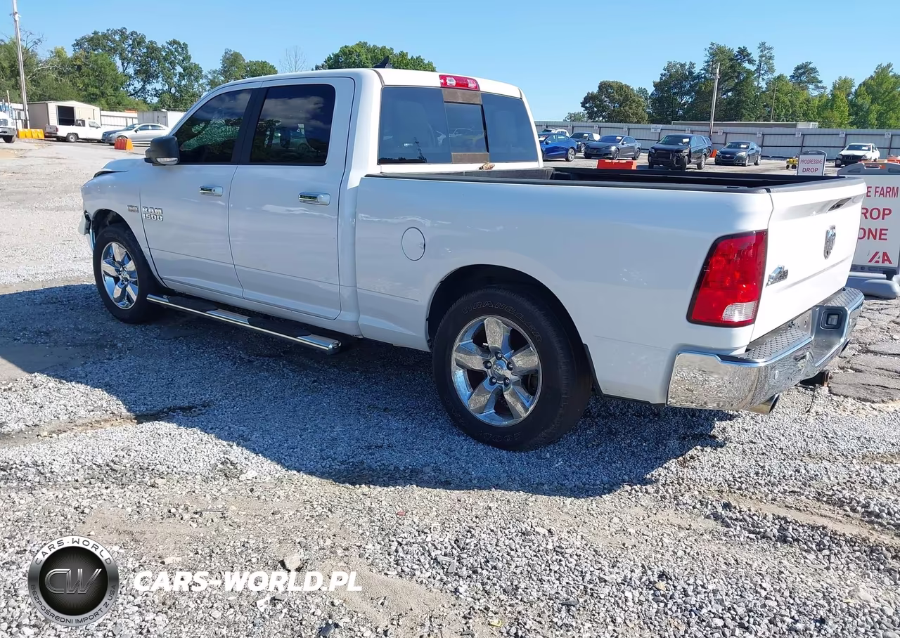 2018 Ram 1500 Big Horn 4X2 6'4 Box VIN:1C6RR6TT2JS119039 - 3