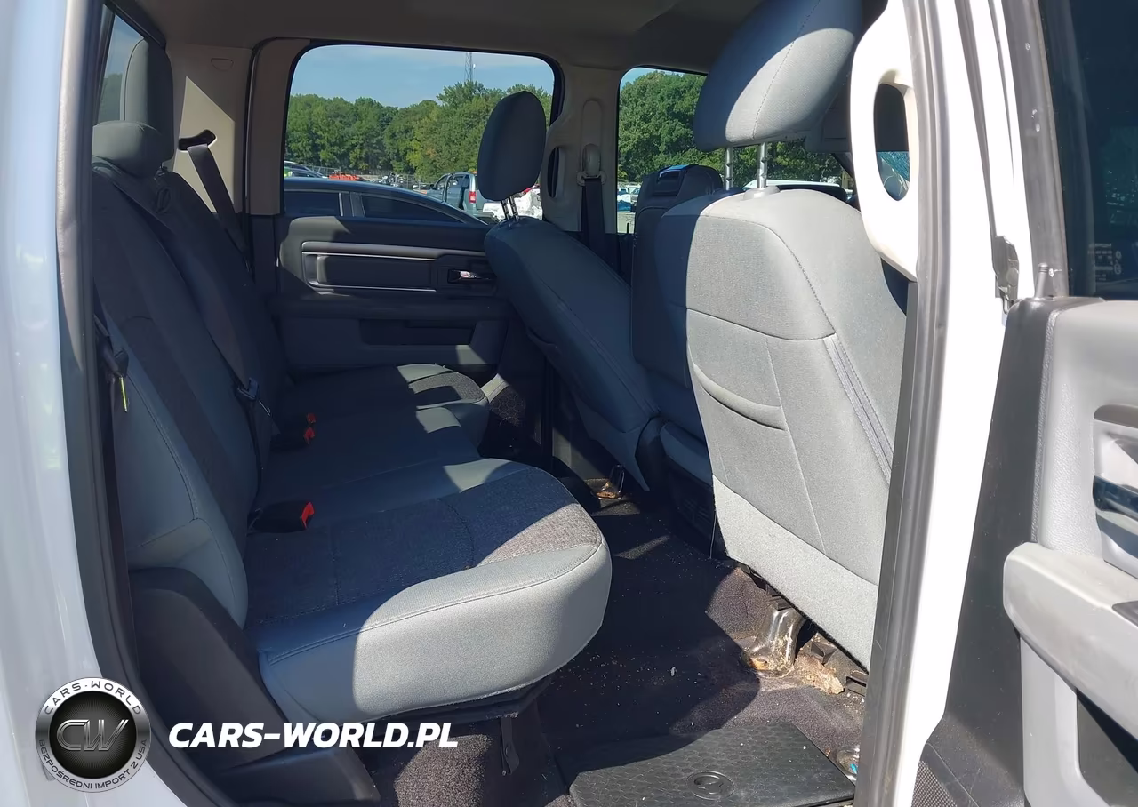 2018 Ram 1500 Big Horn 4X2 6'4 Box VIN:1C6RR6TT2JS119039 - 8