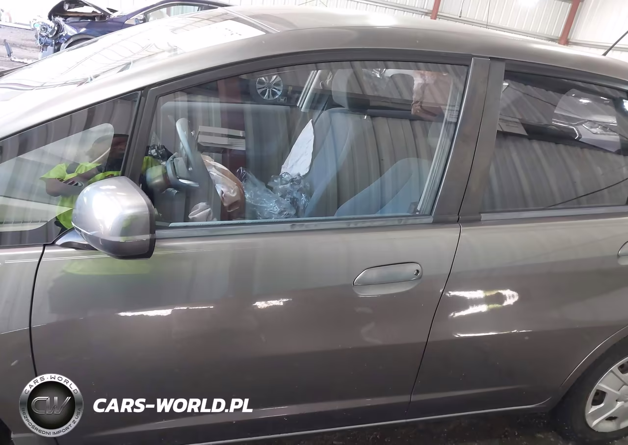 2013 Honda Fit VIN:JHMGE8H30DC051899 - 14