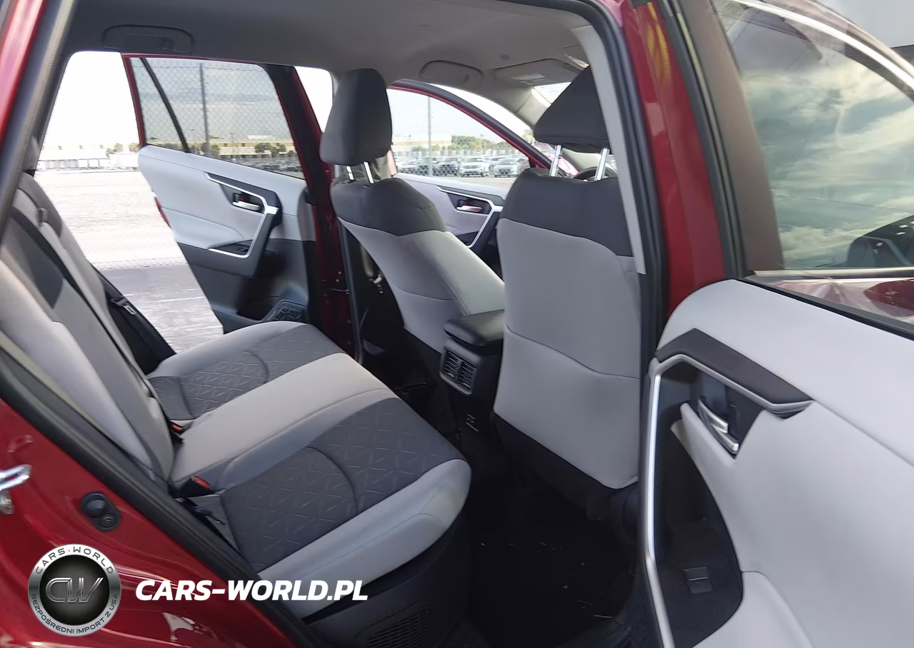 2025 Toyota Rav4 Hybrid Xle VIN:4T3RWRFV7SU200787 - 8