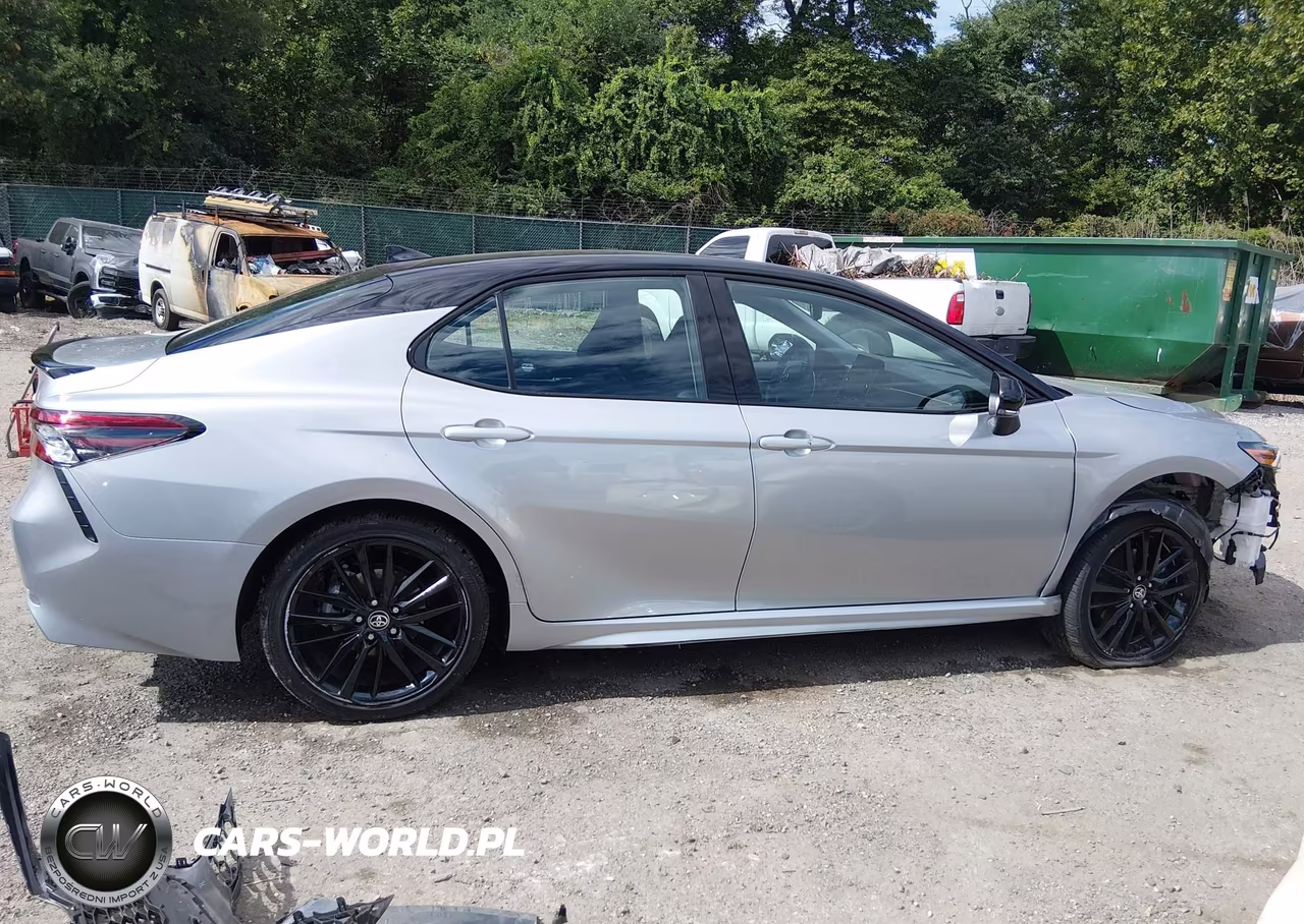 2022 Toyota Camry Xse Hybrid VIN:4T1K31AK6NU043792 - 14