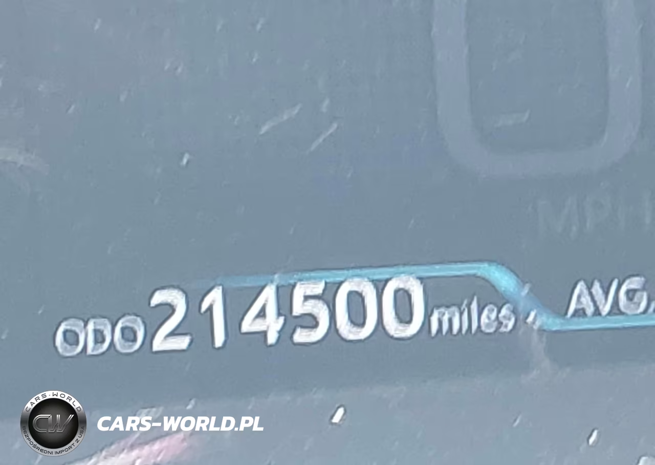 2020 Toyota Prius Prime Limited VIN:JTDKARFPXL3136556 - 16