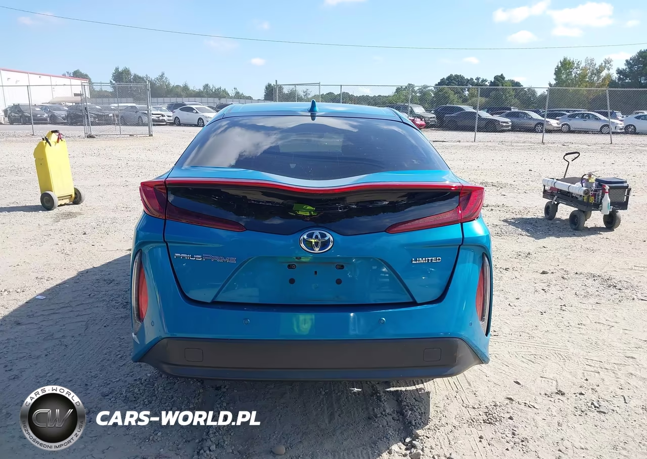 2020 Toyota Prius Prime Limited VIN:JTDKARFPXL3136556 - 17