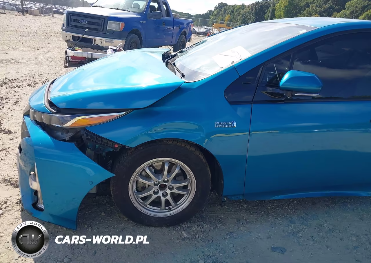 2020 Toyota Prius Prime Limited VIN:JTDKARFPXL3136556 - 20