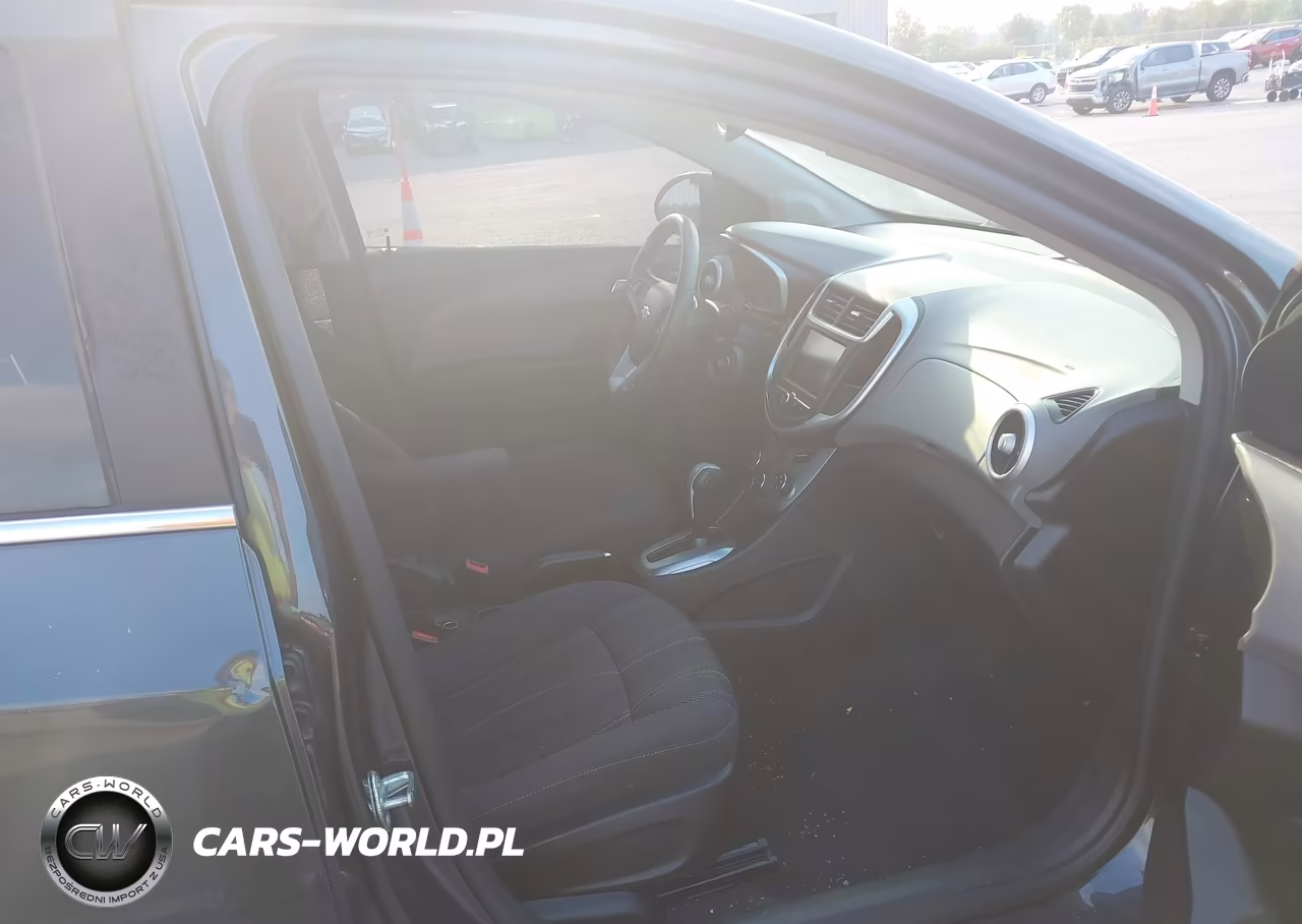 2017 Chevrolet Sonic Lt Auto VIN:1G1JD5SH4H4125198 - 5