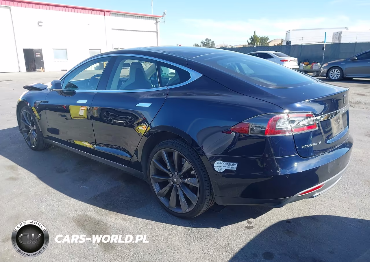 2014 Tesla Model S P85 VIN:5YJSA1H19EFP49901 - 3
