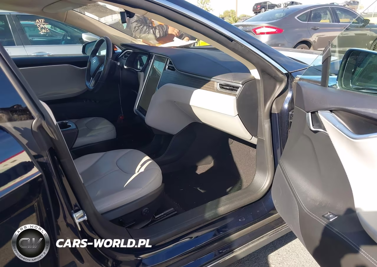 2014 Tesla Model S P85 VIN:5YJSA1H19EFP49901 - 5