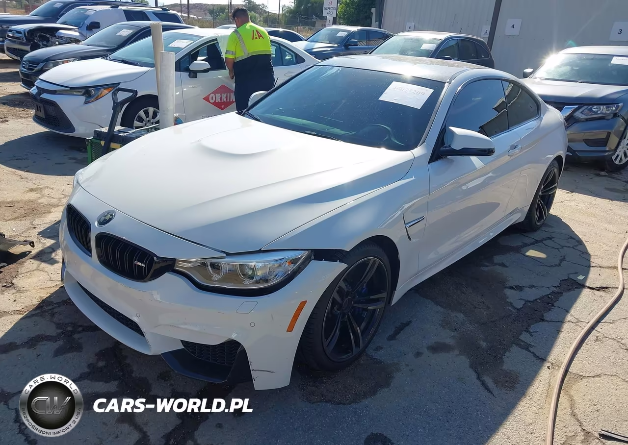 2016 BMW M4 VIN:WBS3R9C56GK338122 - 2