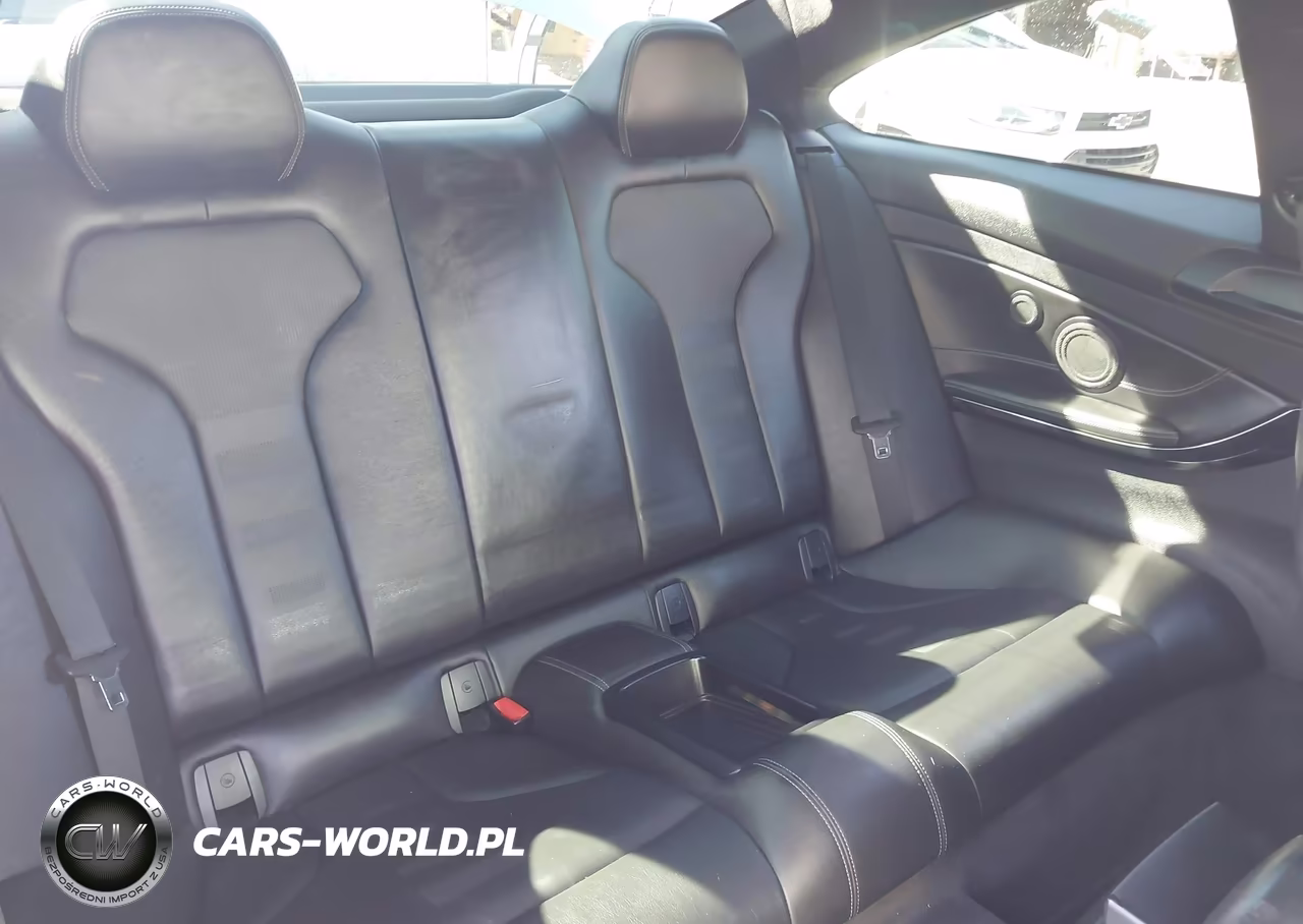 2016 BMW M4 VIN:WBS3R9C56GK338122 - 8
