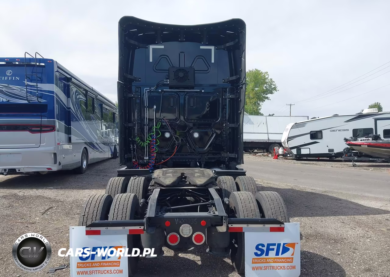 2025 Freightliner New Cascadia 126 VIN:3AKJHHDR2SSVW0735 - 8
