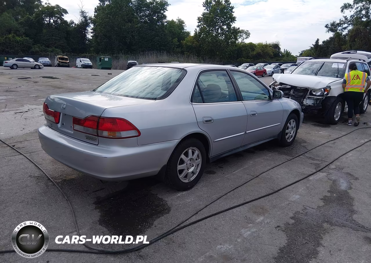 2002 Honda Accord 2.3 Se VIN:1HGCG56782A087851 - 4